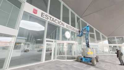 estacion de autobuses logrono teléfono